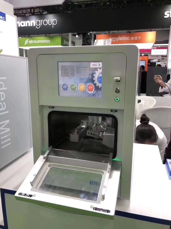 Produttore di materiali e attrezzature dentali CAD CAM YUCERA Dental Laboratory Milling Machine